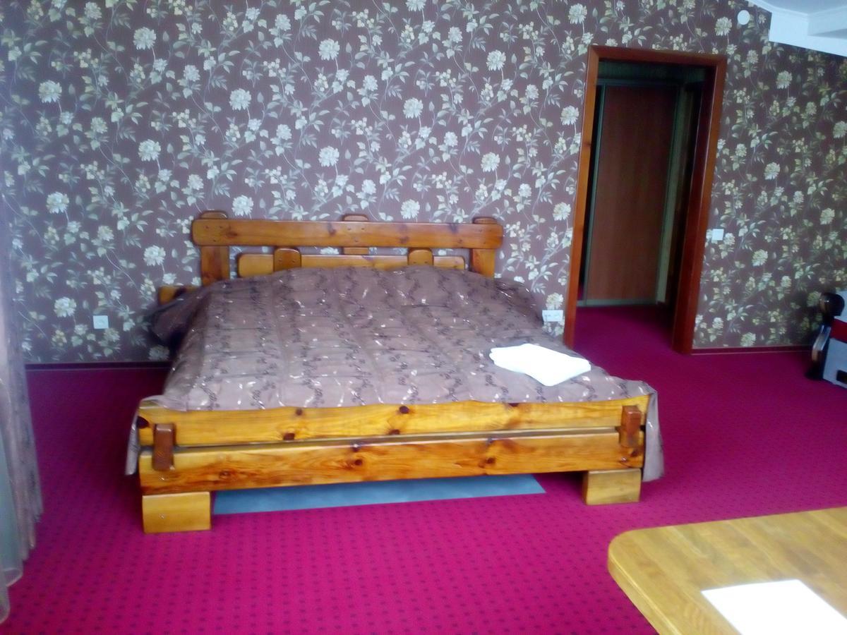 Chagari Hotel Lypnyky Extérieur photo